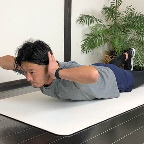 バックエクステンション｜背筋を鍛える