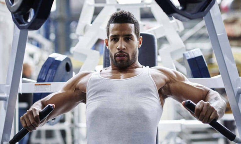 チェストプレス平均重量（年齢別・性別）データで知る最適な筋力アップ方法