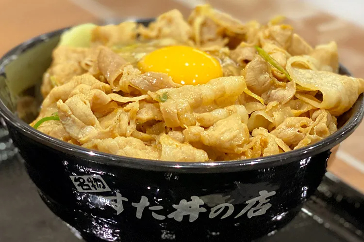 【徹底解明】すた丼のカロリーランキング！ダイエット中でも楽しめるメニューとは？